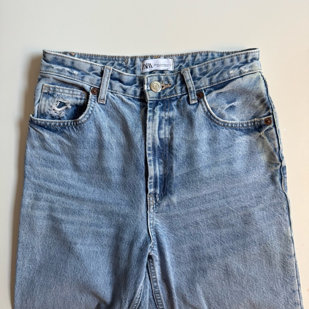 ZARA Light Blue Jeans